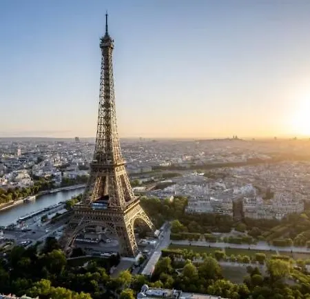 Lovely Parisian 1br Flat 10min From Eiffel Tower * Paryż