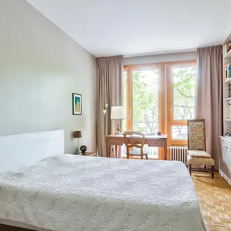 Lovely Parisian 1br Flat 10min From Eiffel Tower Paryż
